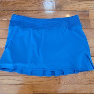 Lululemon Pace Setter Skirt Size10 Regular Blue and Black